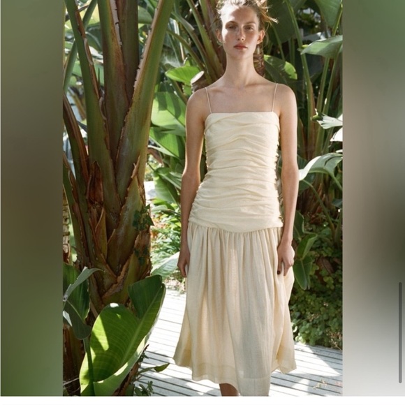 ZARA NWT SUMMER blogger FAV Draped Midi Dress
ZW Collection SIZE M - Picture 11 of 16